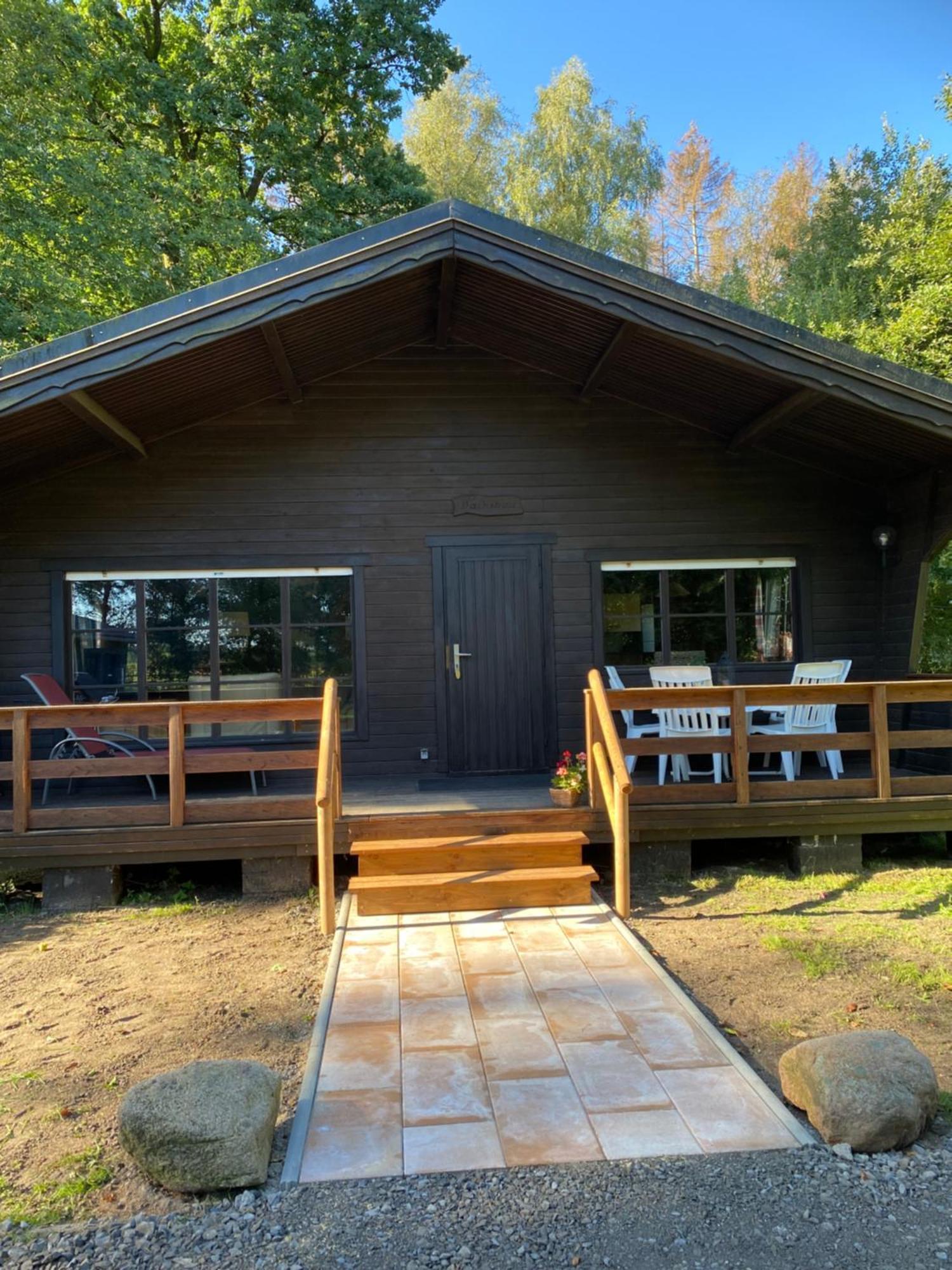 Heidegut Eschede Reitsportanlage Und Feriendorf Exterior photo